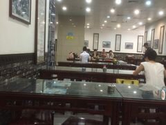 -牛一嘴·兰州牛肉面·大盘鸡(财富中心店)