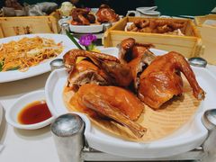 金牌红烧乳鸽-蘩楼(南京西路中信泰富店)