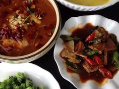 云中小雅旋转餐厅-云中小雅