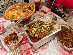 -老表记广西宵夜螺蛳鸭脚煲(东盟店)