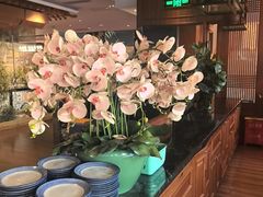 -八府香鸭·啫啫煲(华山路店)