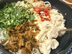 豆花米线-滇道云南特色料理(康定路店)
