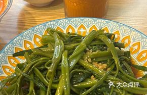 Shrimp Head Oil Morning Glory
