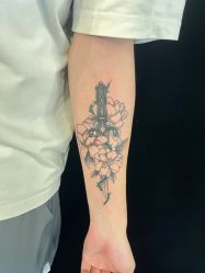 -越域刺青