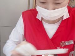 -海底捞火锅(长宁路龙之梦店)