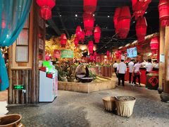 -老滇山寨•云南特色菜•地方菜•民族风情歌舞表演(金碧店)