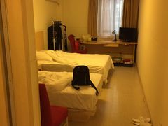 -锦江之星(广州海珠江泰路地铁站店)