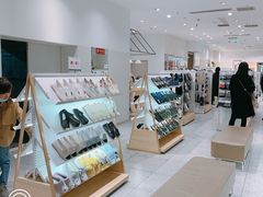 -hotwind热风(国际商场店)