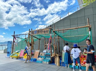 遛娃｜蛇口海边一个让人有点迷惑的环保小展