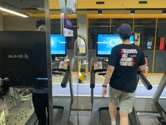 -超鹿运动(大唐世家店)