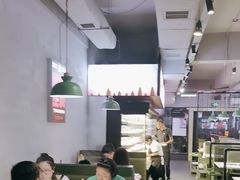 -佰人王串串香火锅(洋珠巷店)