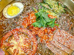 -红东阁东北菜烤肉酒馆(CROSS万象汇店)