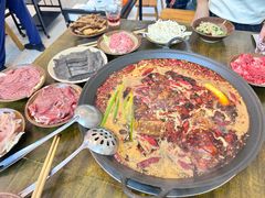 -黄潇洒老火锅(九眼桥宏济巷店)