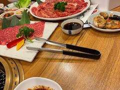 -炼火烤肉店