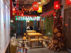 -头上红煨盐鸡乡村食府