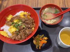 -食其家·牛丼咖喱(金桥太茂店)