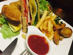 -雕刻时光咖啡馆(北航店)