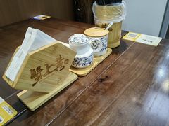 -蟹上黄·蟹黄面·江南糖水(人民广场店)