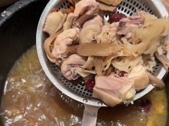 -蘑界·野生菌火锅(深业上城店)