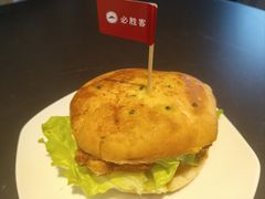 -必胜客(欧亚卖场店)