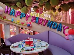 -水桶王国主题餐厅·聚会·生日派对·亲子活动·家庭套餐(亚龙湾希尔顿店)