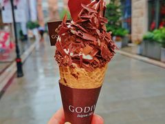 香草黑巧克力冰淇淋-GODIVA(汉街店)