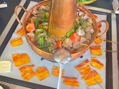 -香香腊排骨.野生菌火塘总店(束河店)