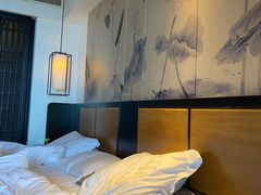 -三亚湾海居铂尔曼度假酒店