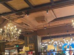 -领鲜活海鲜榴莲自助火锅(东门店)