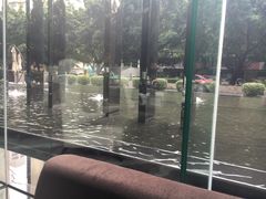 -广州天河希尔顿酒店