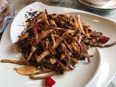 -小厨子私房菜·云南美食店