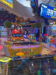 -Qmiss家庭娱乐中心(恒隆广场店)
