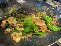 -费大厨辣椒炒肉(黄兴中心广场店)