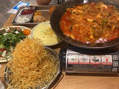 -WOW LUCKY创意韩料(龙阳广场店)