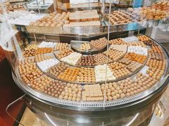 -Laderach 莱德拉(上海环贸iapm店)