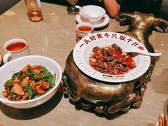 -老湖南民间菜·牛肉十八炒(花都店)