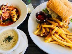 -Fish Hopper