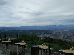 -草山夜未眠景观餐厅