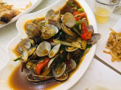 -覃记海鲜美食餐厅