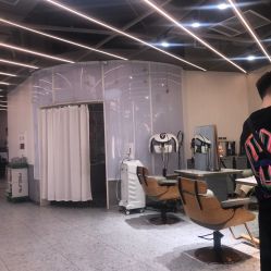 -PE SALON 