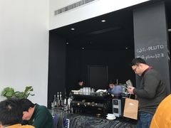 -UNI UNI(环亚凯瑟琳店)