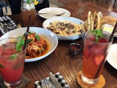 -ROAST coffee & eatery