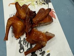 玻璃脆皮乳鸽-尖沙咀大酒楼(罗村店·粤菜海鲜·宴会聚餐)