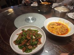 -万重锦·人文川菜馆(骡马市店)