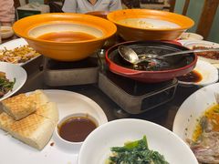 -钵家大院·地道湖北菜(江夏·大花岭店)