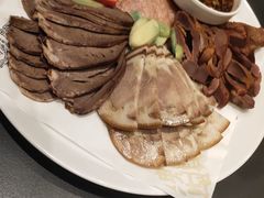 -赶海部落海鲜城(海阳路店)