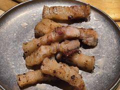 -Ant 蚂蚁洞烤肉·大营地(上海静安大悦城店)