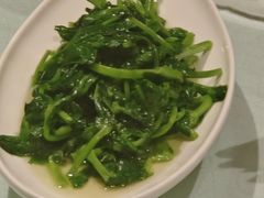 -渝信川菜 · 川味家常菜(财富购物中心店)