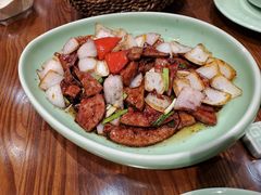 京葱爆猪肝-虎哥私房菜(馒头山店)