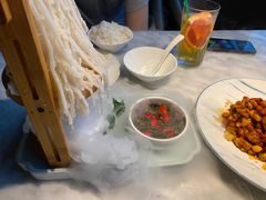 -蔴将·川菜(黄龙万科店)